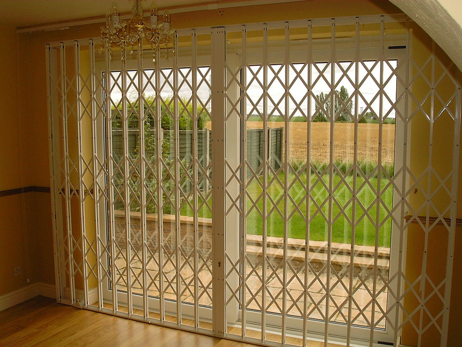 Concertina Retractable Security Grilles