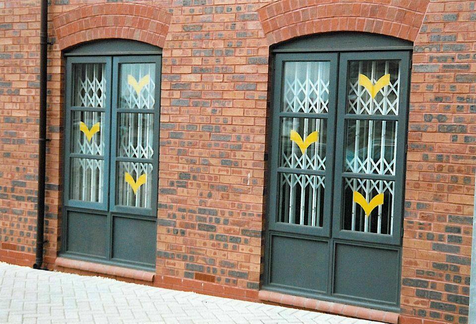 Concertina Retractable Security Grilles